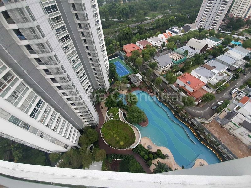 3 Bed Condo for Rent in  Aalto - Image 1